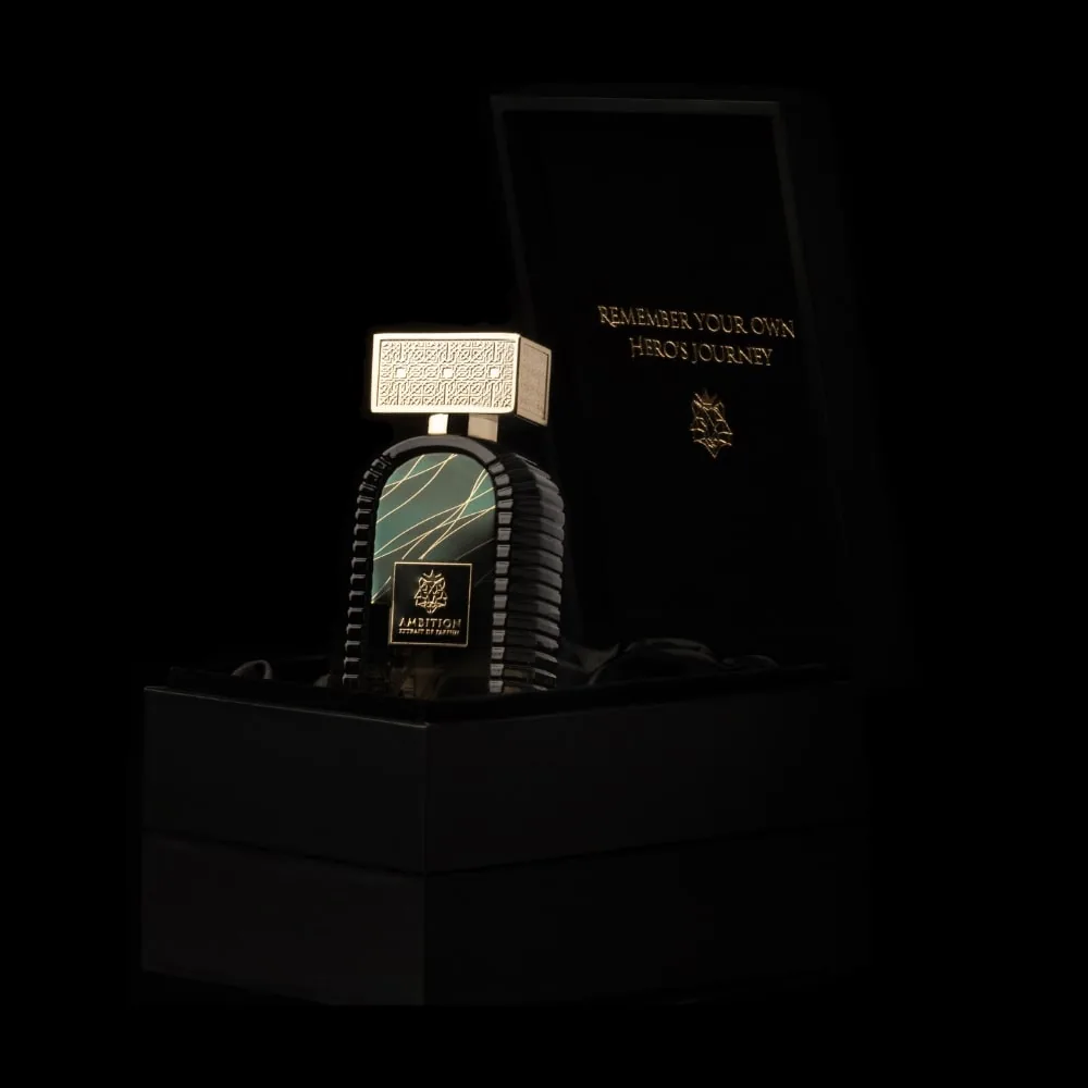 Aristic Ambition flacon naast de zwarte geschenkdoos